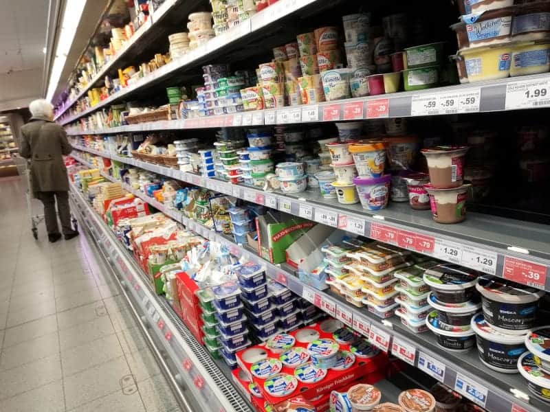 Einkaufsregal in einem Supermarkt, über dts Nachrichtenagentur