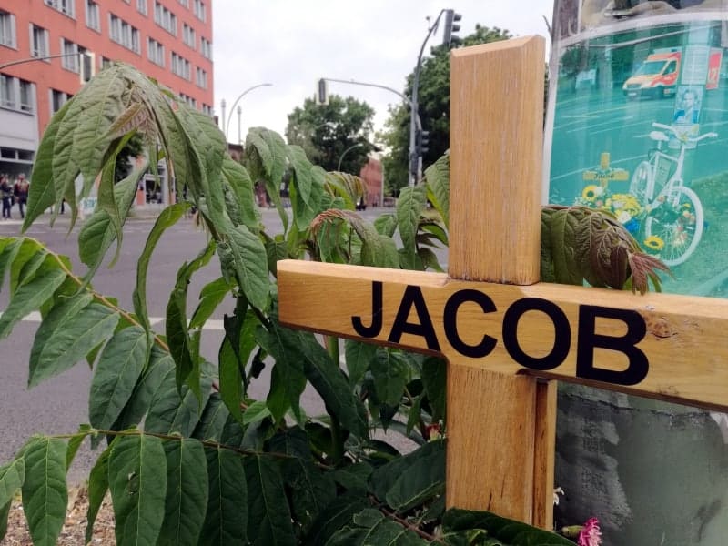 Unfallkreuz, über dts Nachrichtenagentur