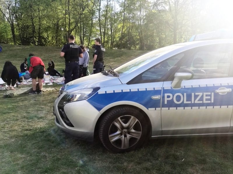 Kontrolle von Kontaktbeschränkungen, über dts Nachrichtenagentur