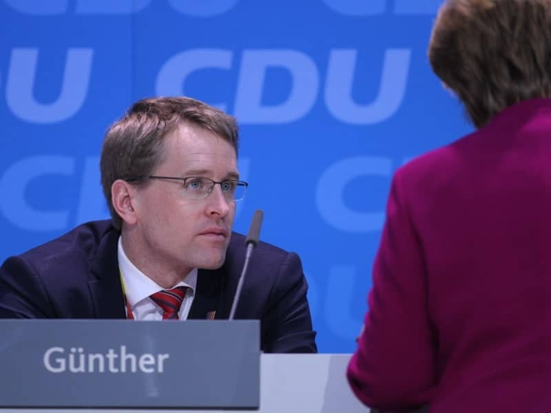 Daniel Günther und Angela Merkel, über dts Nachrichtenagentur