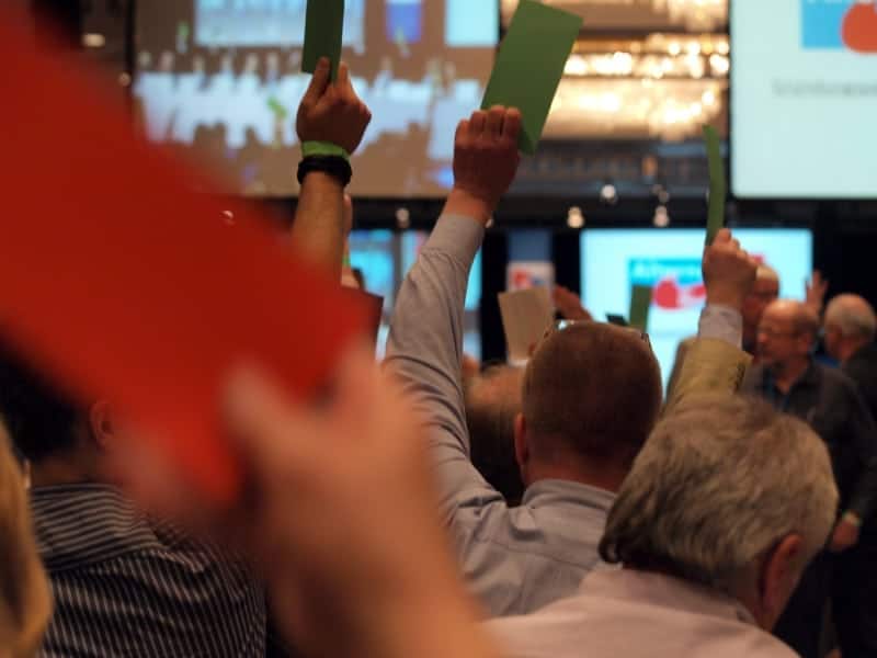 Abstimmung auf einem Parteitag der AfD, über dts Nachrichtenagentur