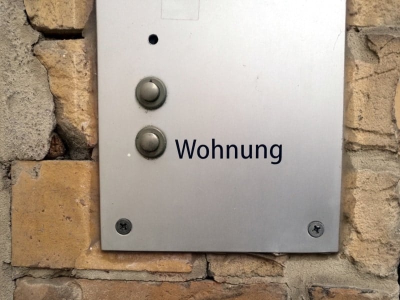 Klingel an einer Wohnung, über dts Nachrichtenagentur