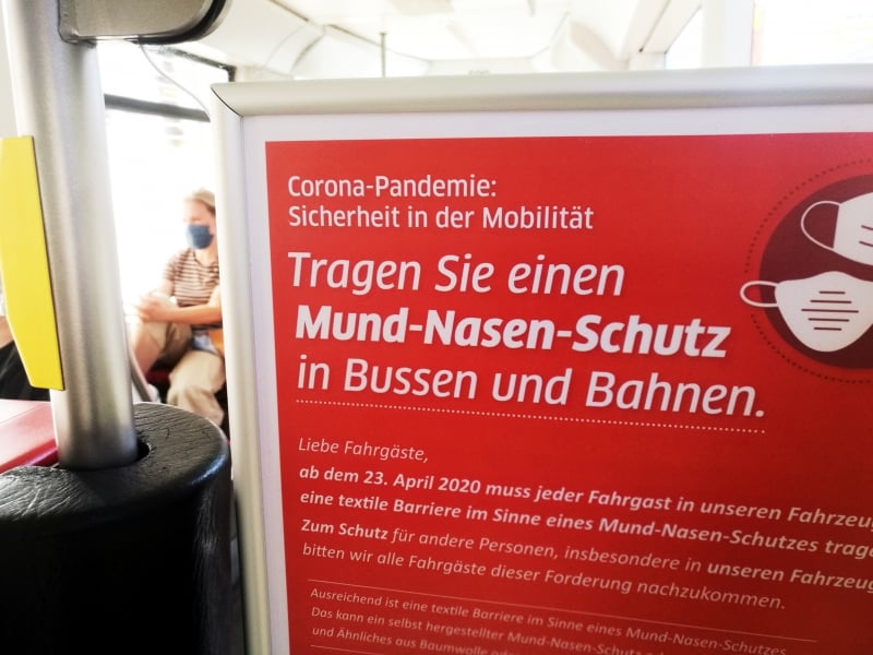 Hinweisschild für Mund-Nasen-Schutz, über dts Nachrichtenagentur