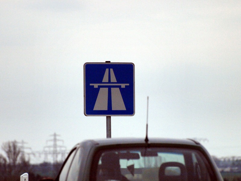 Autobahn, über dts Nachrichtenagentur