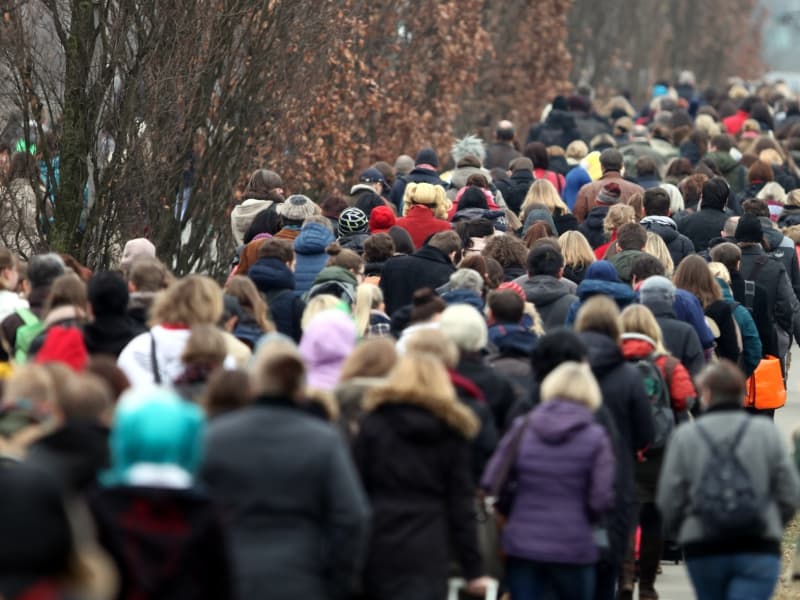 Menschen, über dts Nachrichtenagentur