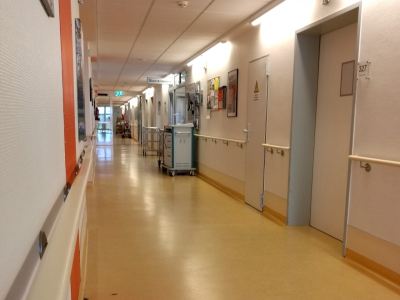 Krankenhausflur, über dts Nachrichtenagentur