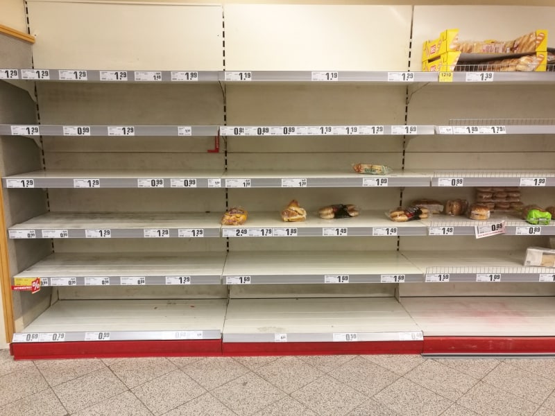 Fast ausverkauftes Brot im Supermarkt, über dts Nachrichtenagentur