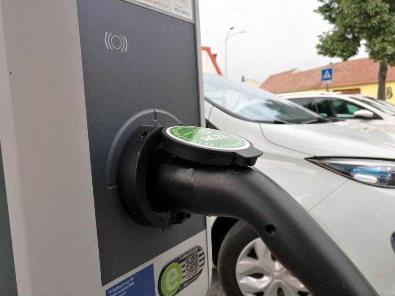 Stromtankstelle für E-Auto, über dts Nachrichtenagentur