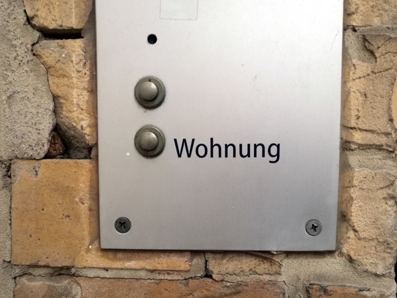 Klingel an einer Wohnung, über dts Nachrichtenagentur