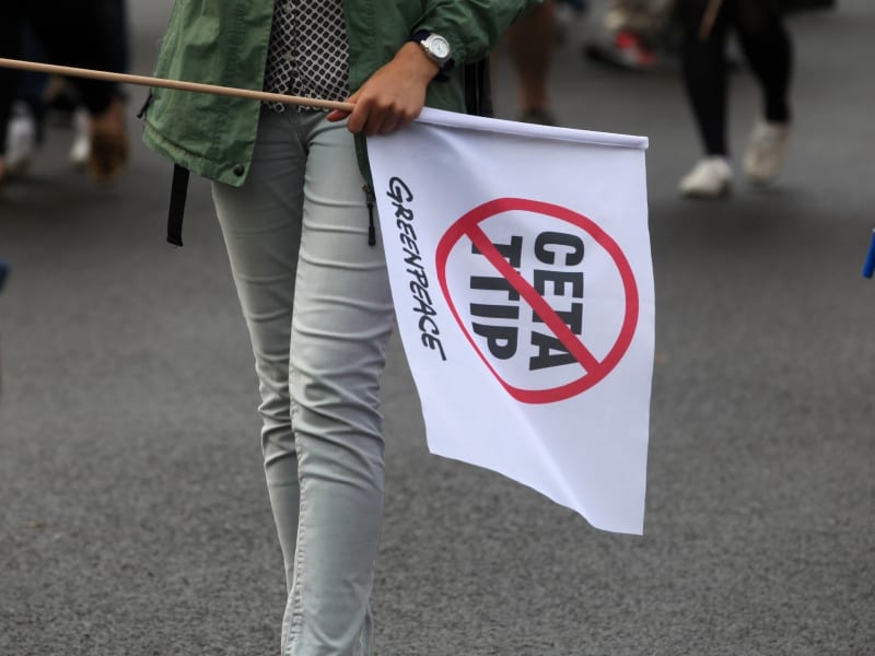 Demonstration gegen TTIP und Ceta, über dts Nachrichtenagentur