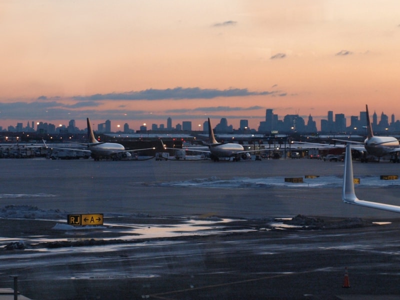 Flugzeuge am Flughafen Newark bei New York, über dts Nachrichtenagentur