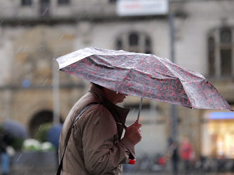Regen und Wind, über dts Nachrichtenagentur