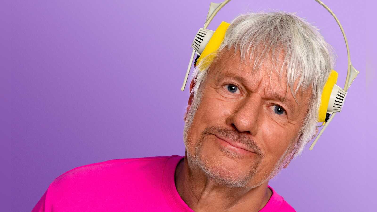 Der Satiriker Jürgen Becker mit seinem Programm Deine Disco