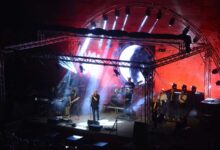 Die Pink-Floyd-Tribute-Band ONE OF THESE auf der Bühne