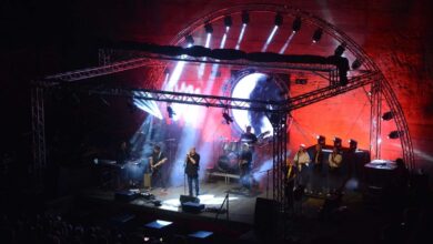 Die Pink-Floyd-Tribute-Band ONE OF THESE auf der Bühne
