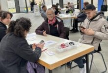 Studierende registrieren sich bei einer Typisierungsaktion für Stammzellspenden am Campus Lingen