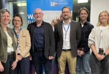 Referenten und Gastgeber bei der Sitzung des IHK-Berufsbildungsausschusses bei 3P Services in Wietmarschen