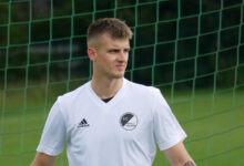 Mittelfeldspieler Luca Tersteeg im Trikot des SC Spelle-Venhaus