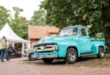 Oldtimer beim Oldtimertreff im Tierpark Nordhorn