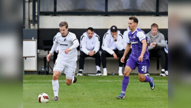Steffen Schepers (links) vom SC Spelle-Venhaus im Spiel